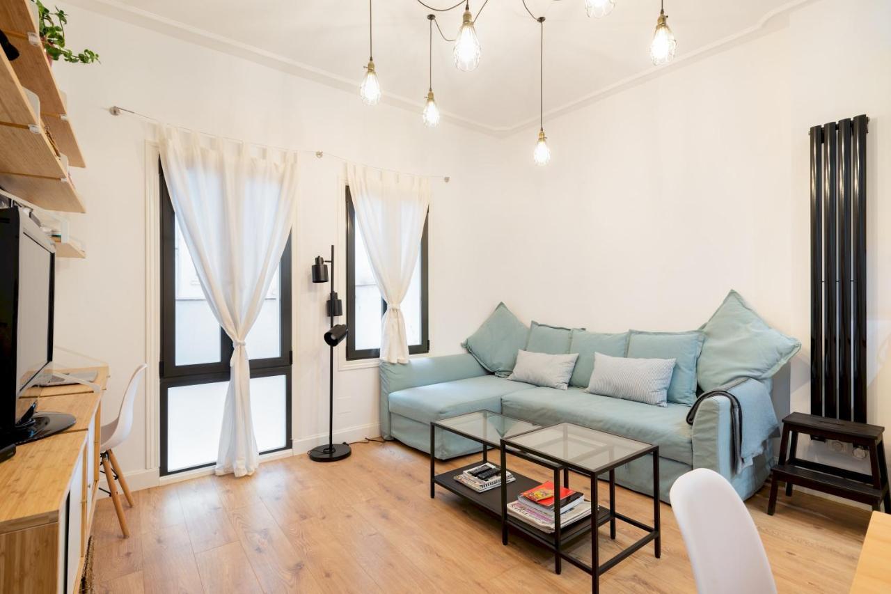 1 Bedroom 1 Bathroom Furnished - Malasana - Cozy & Modern - Mintystay Мадрид Екстер'єр фото